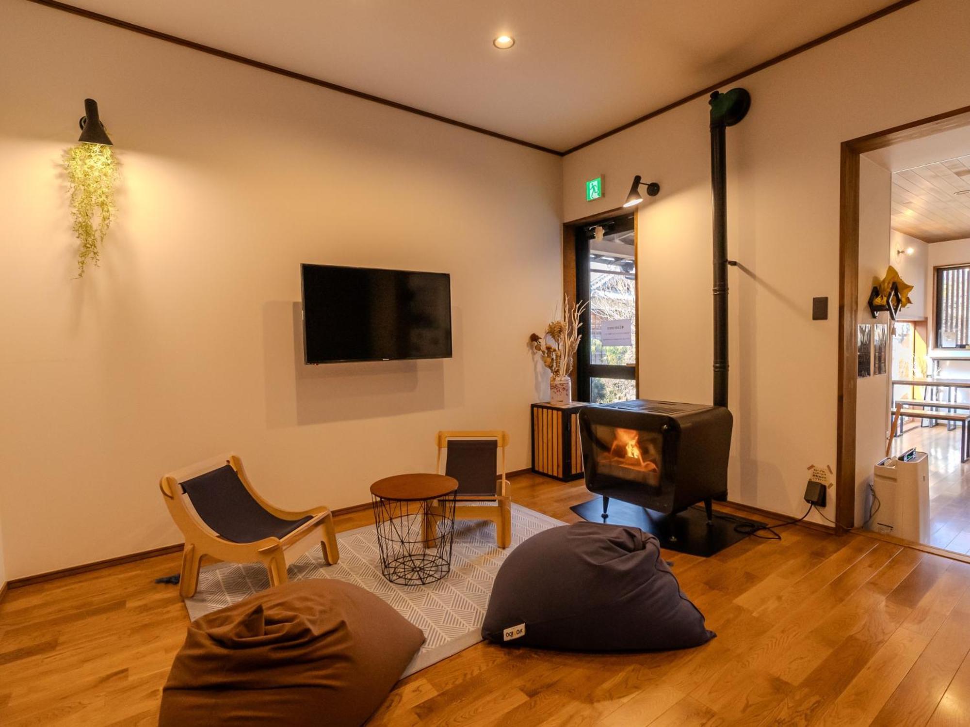 Guesthouse Nedoko Nakatsugawa Exteriör bild