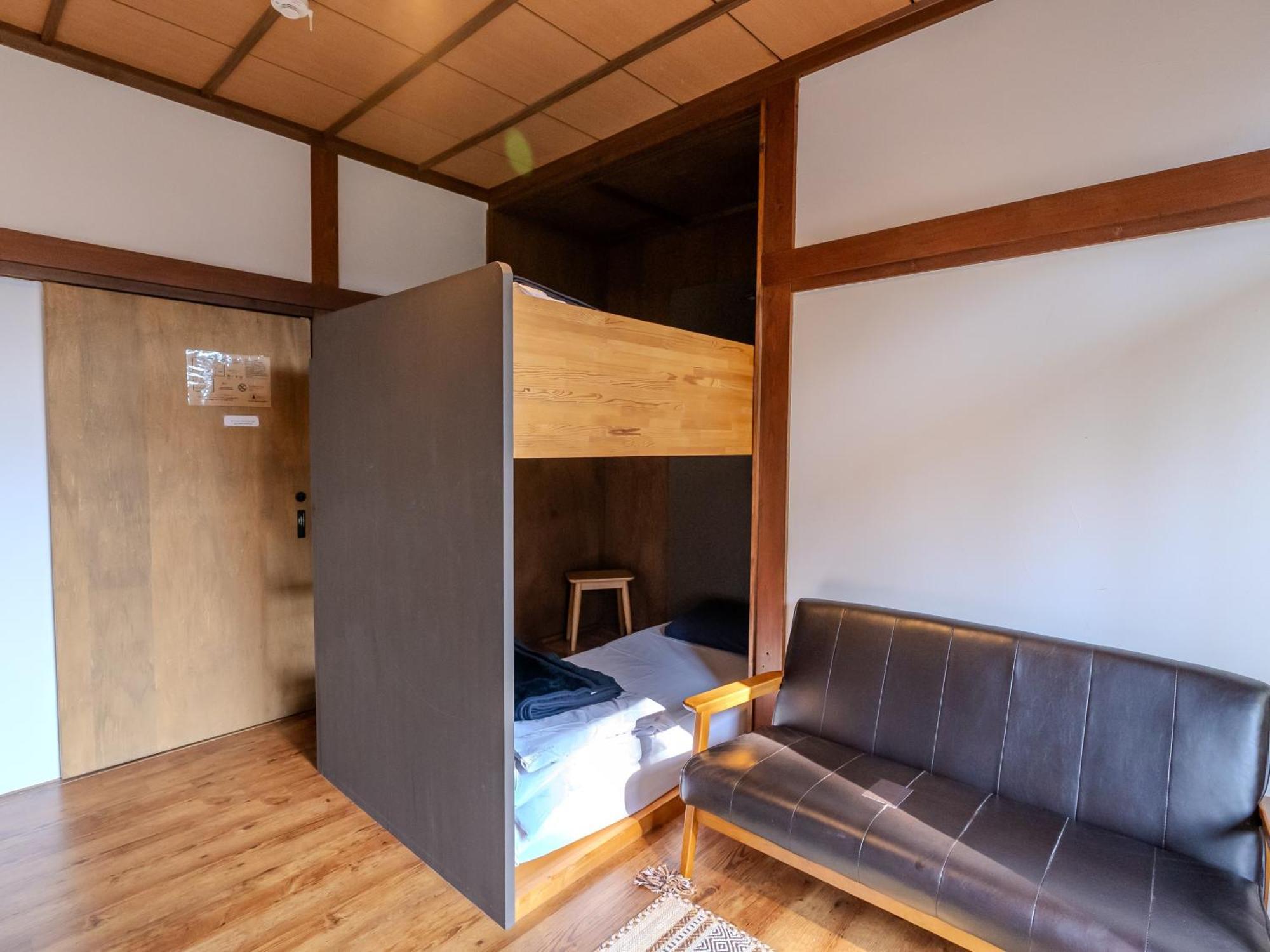 Guesthouse Nedoko Nakatsugawa Exteriör bild
